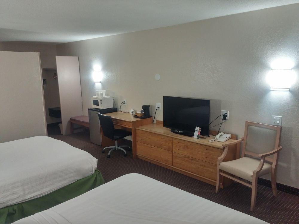 Hotel Ramada By Wyndham Grand Junction Exterior foto