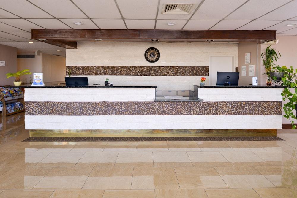 Hotel Ramada By Wyndham Grand Junction Exterior foto