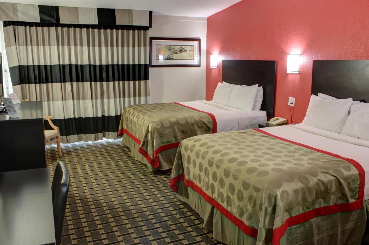 Hotel Ramada By Wyndham Grand Junction Exterior foto